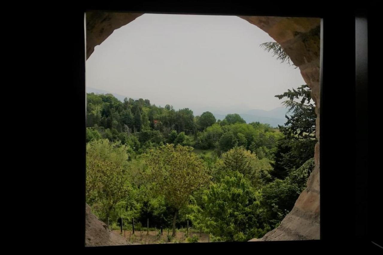 "Il Casaletto" Agriturismo Moderno, Vista Panoramica E Cibo Spettacolare- Scurcola Marsicana Exteriör bild
